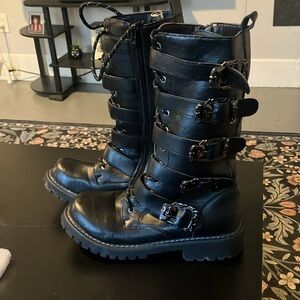 Black Buckle Strap riding Boots